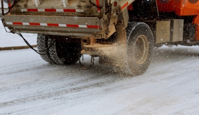 Truck spreading salt